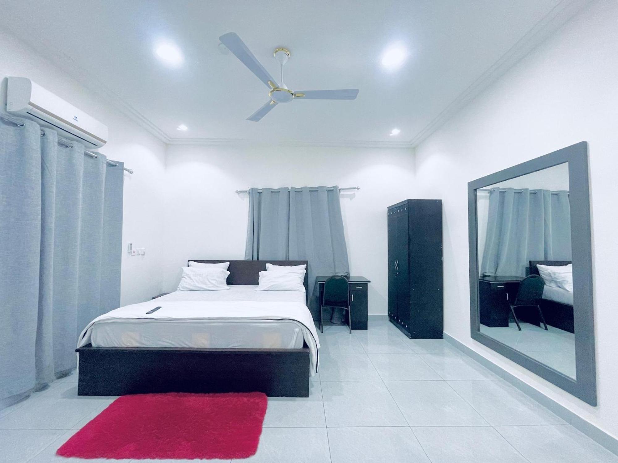 Rakka Guest House Adenta Esterno foto